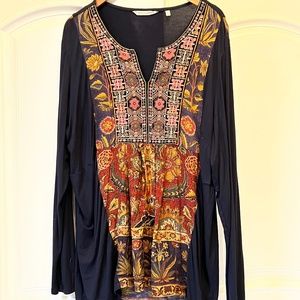 Beautiful Soft Surroundings Ethnic Print Tunic